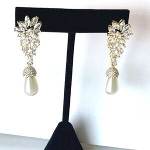 Bridal Jewelry Earrings Gold Crystal Rhinestone Pearls dangle earrings